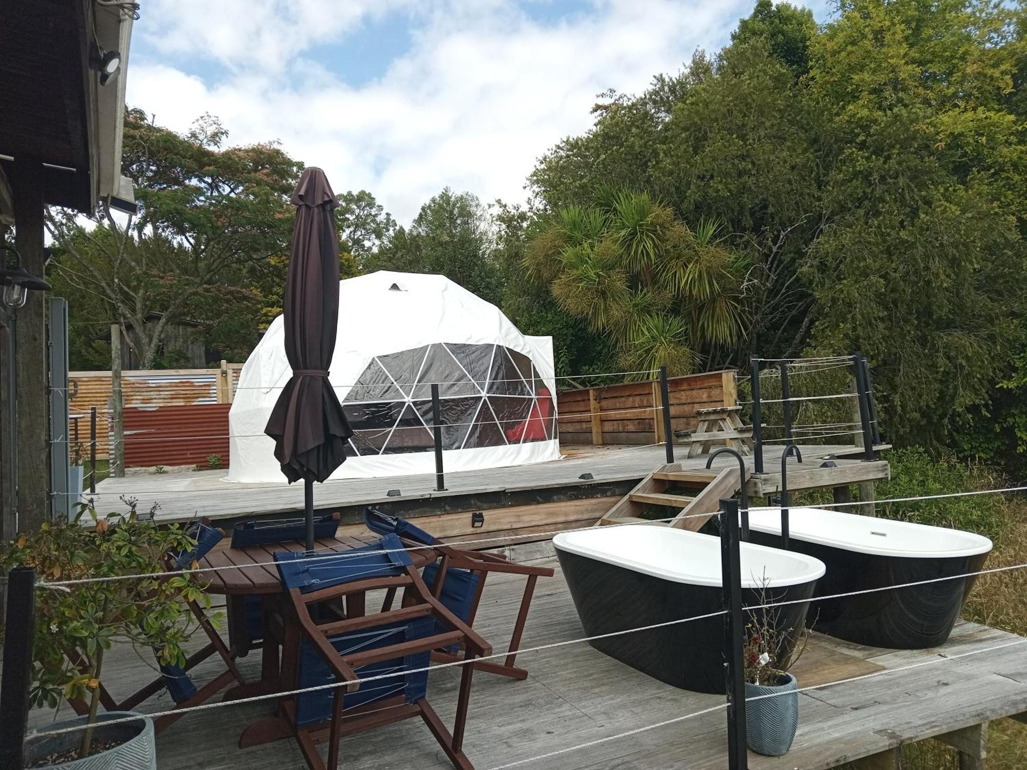 Oakridge Glamping Hotel Rotorua Buitenkant foto